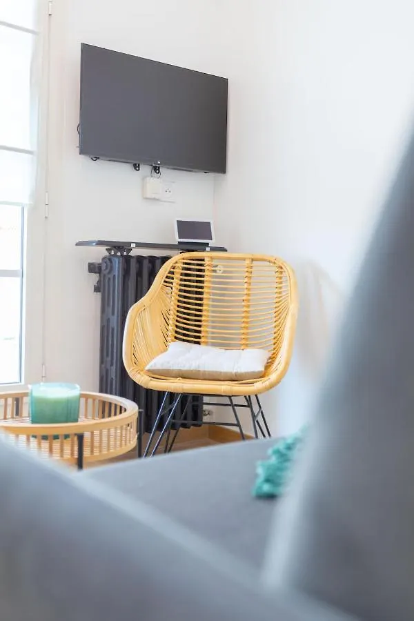 Appartement Catalans Sur Mer - MaisonMars à Marseille 0*,  France