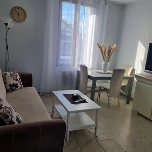 Jolie F2-5mn De L'aeroport D'orly Parking Prive Gratuit Appartement Paray-Vieille-Poste